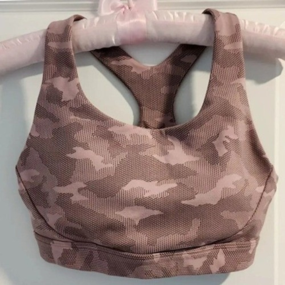 Athleta Camo Print Sports Bra Racerback Medium Support Workout Top